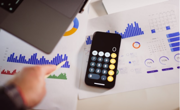 Revenue & Growth Analytics